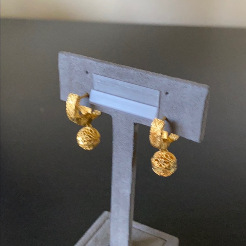 Gold earrings - Picture 3 of 4